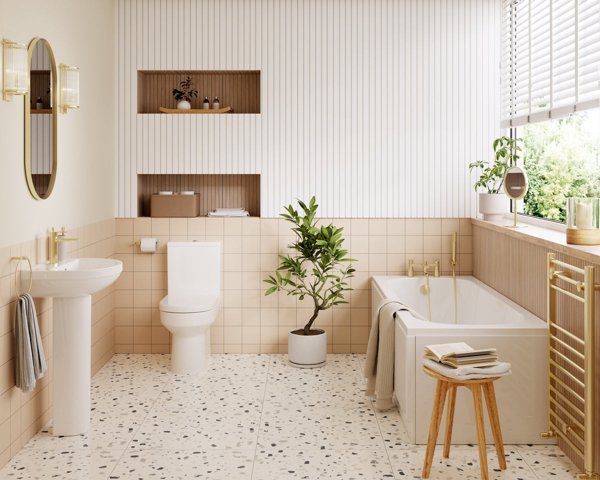 Laudale Full Suite & Bath w/Brushed Brass Finishes